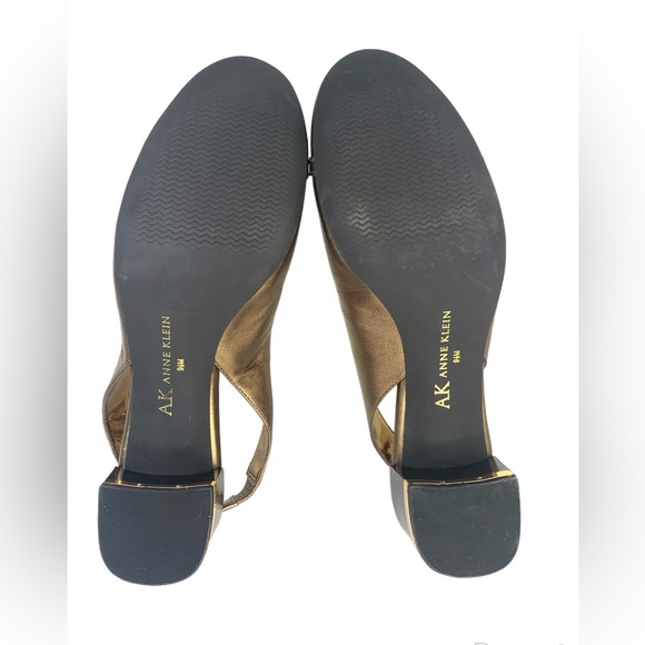 Anne Klein Bronze Metallic Slingback Pumps Low Heel Gold Buckle - Picture 8 of 8